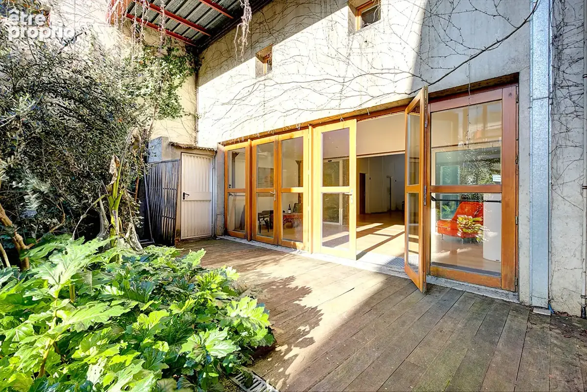 Loft  / Atelier à aménager - photo 2