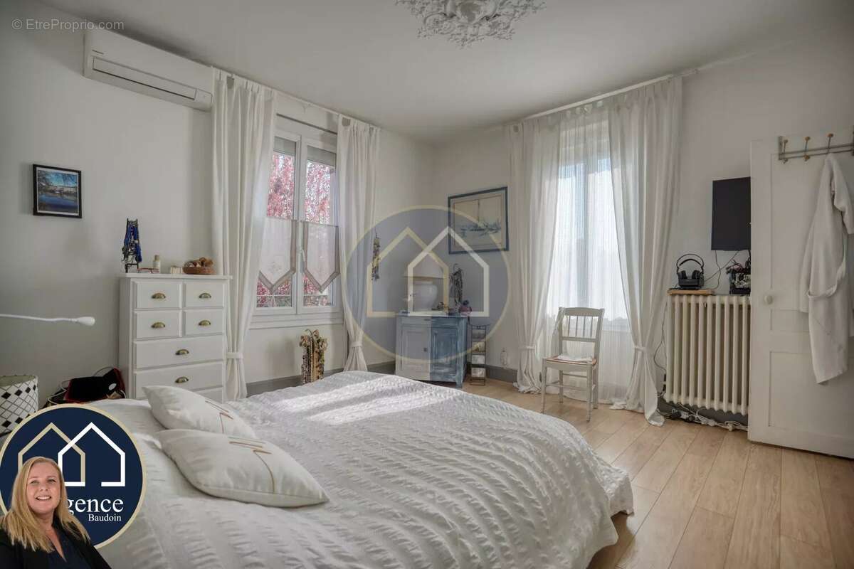 Maison à NOGENT-LE-ROI