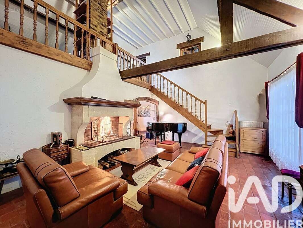 Photo 2 - Maison à MARLES-EN-BRIE