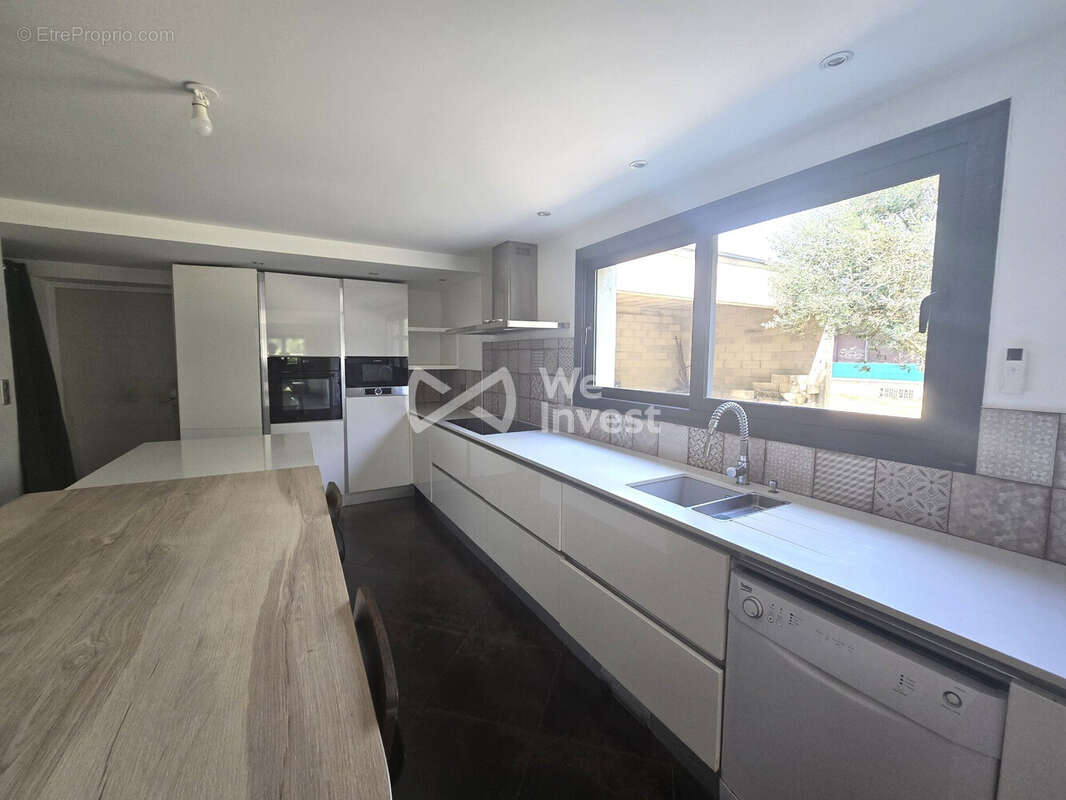 Maison 250 m² à Castelsarrasin  - photo 4