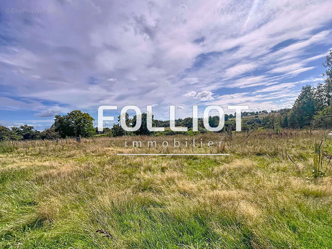 Maison à SAINT-SAMSON-DE-BONFOSSE