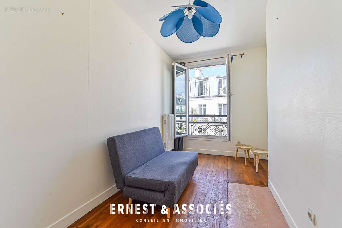 Appartement à PARIS-10E