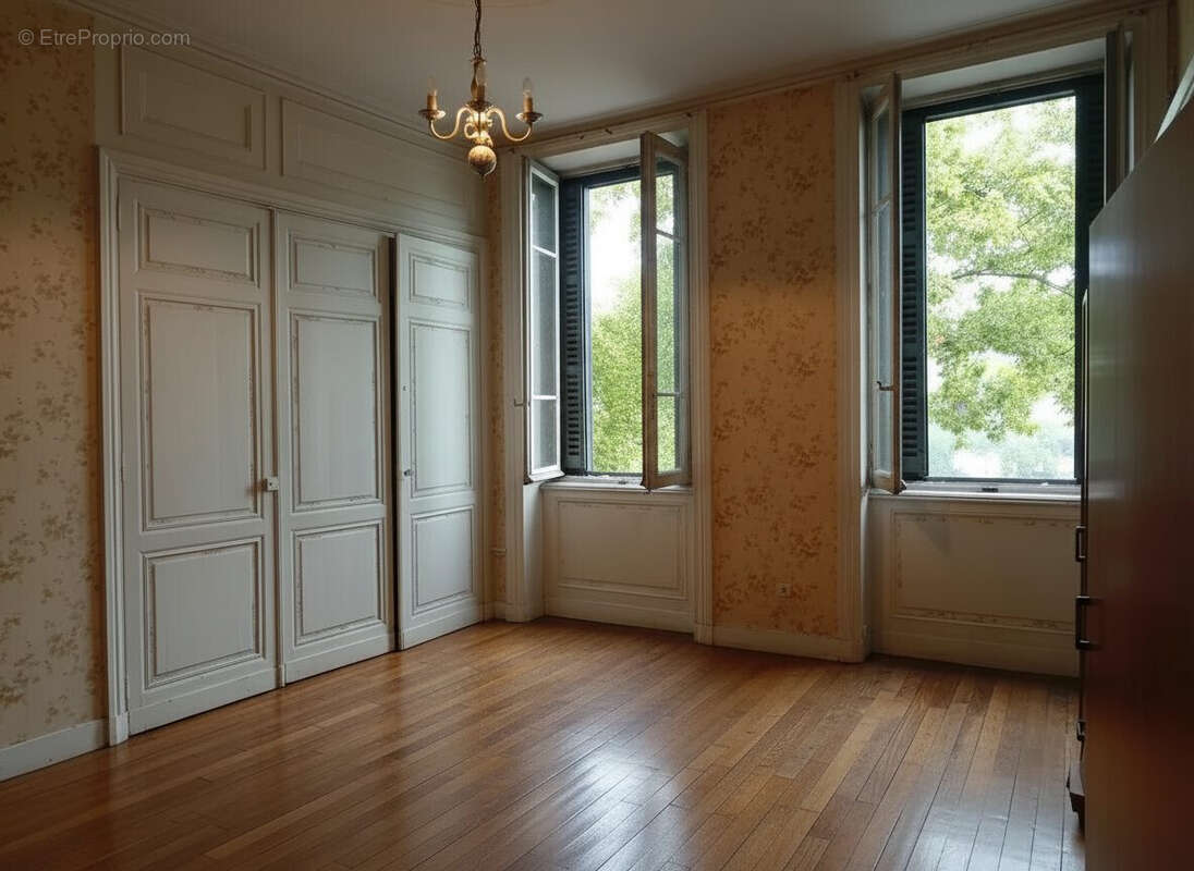Appartement 75 m² à Lyon-1e  - photo 2