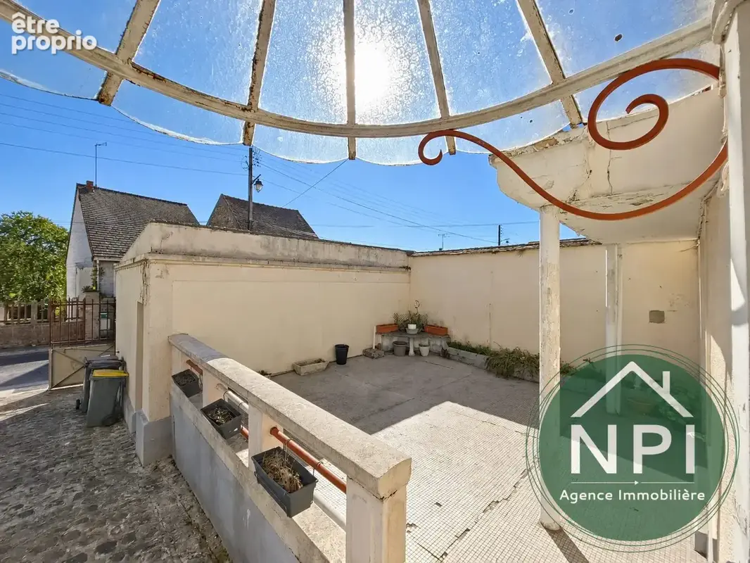 Maison 6 pièces 123 m² à vendre à Vaux-Le-Penil (77000) - photo 3