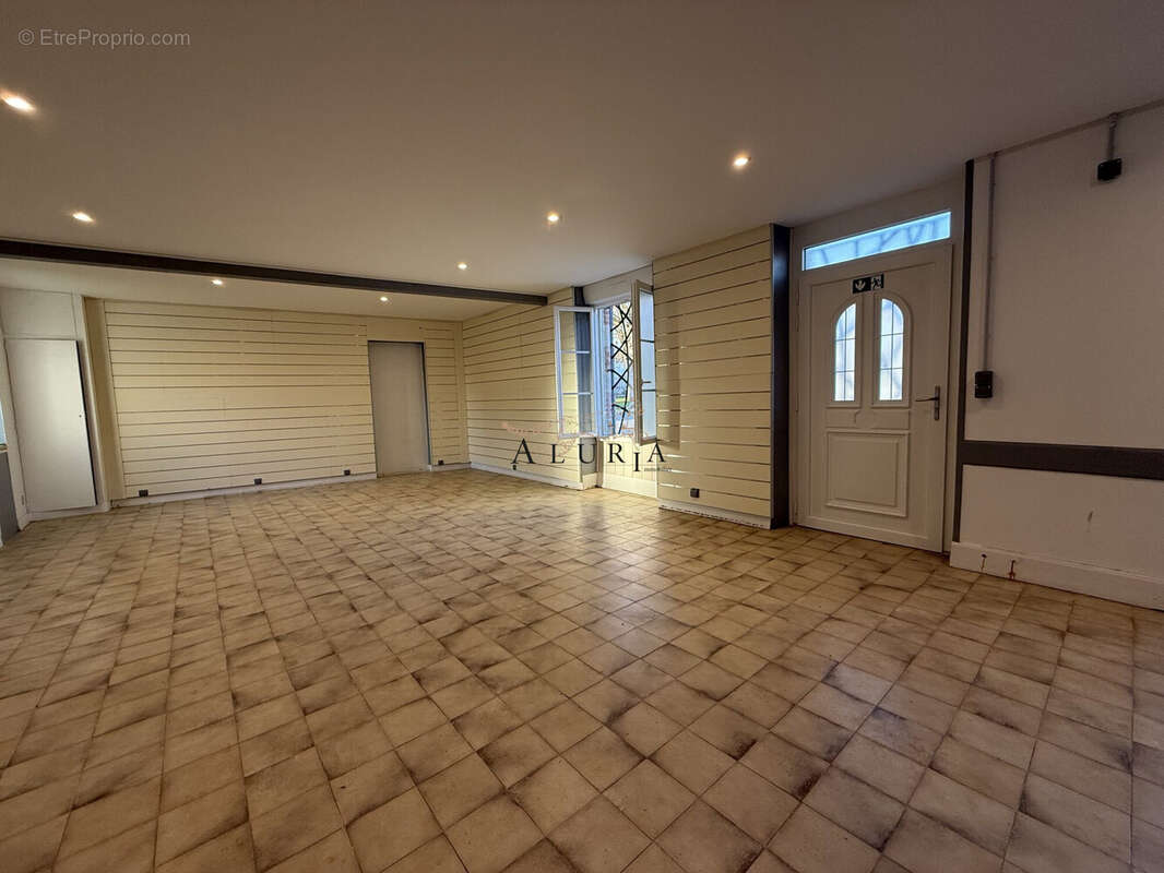 Maison à MAROLLES