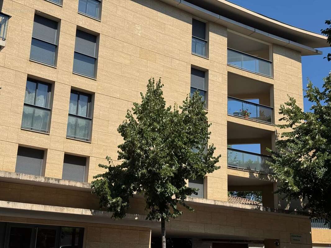 Appartement à AIX-EN-PROVENCE