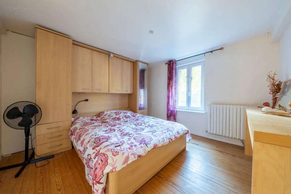 Maison à PUYLAURENS