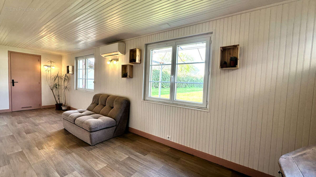 Maison à LE THIEULIN