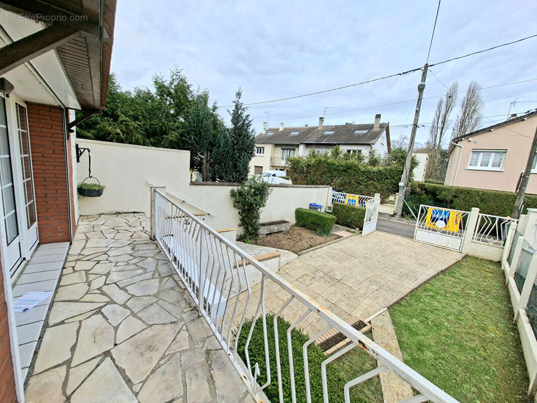 Maison à CONFLANS-SAINTE-HONORINE