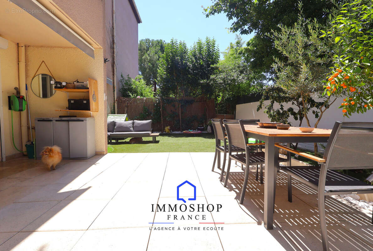 Appartement à MARSEILLE-11E