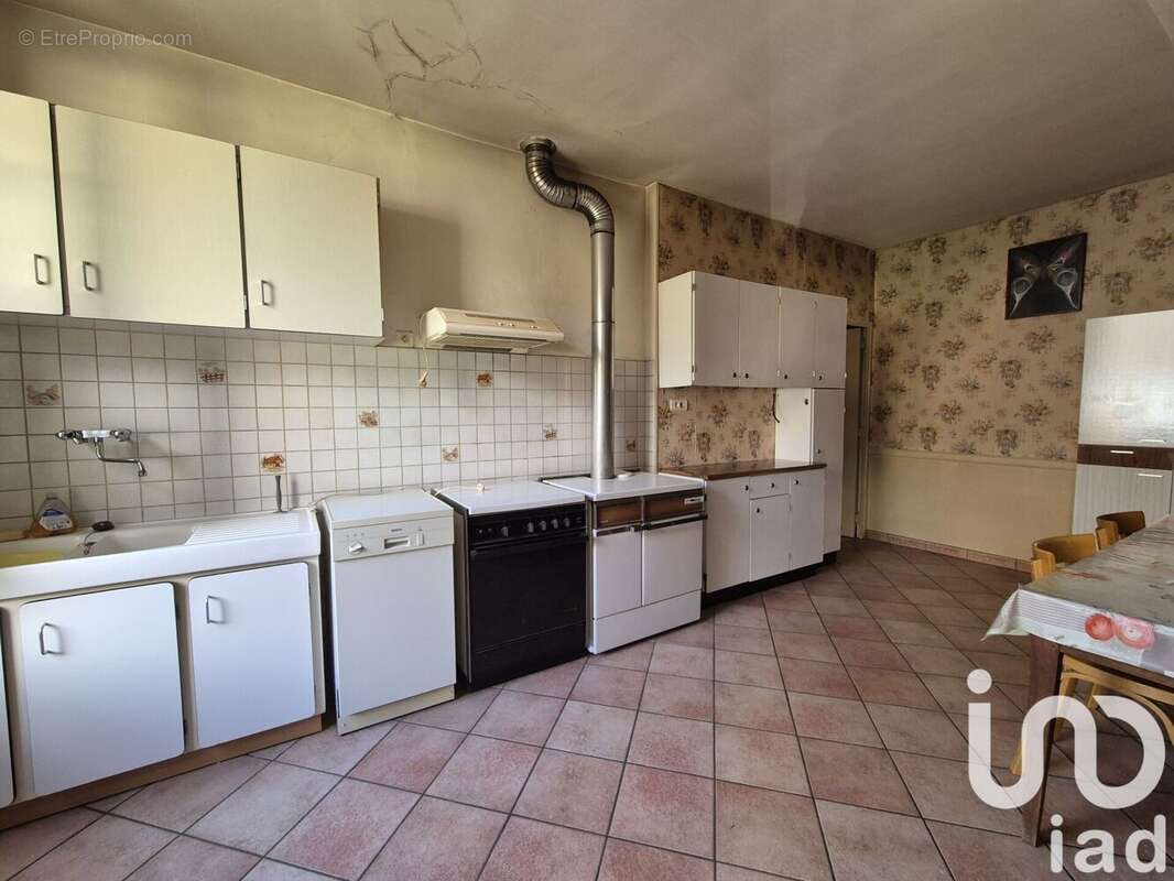 Photo 2 - Maison à MERCY