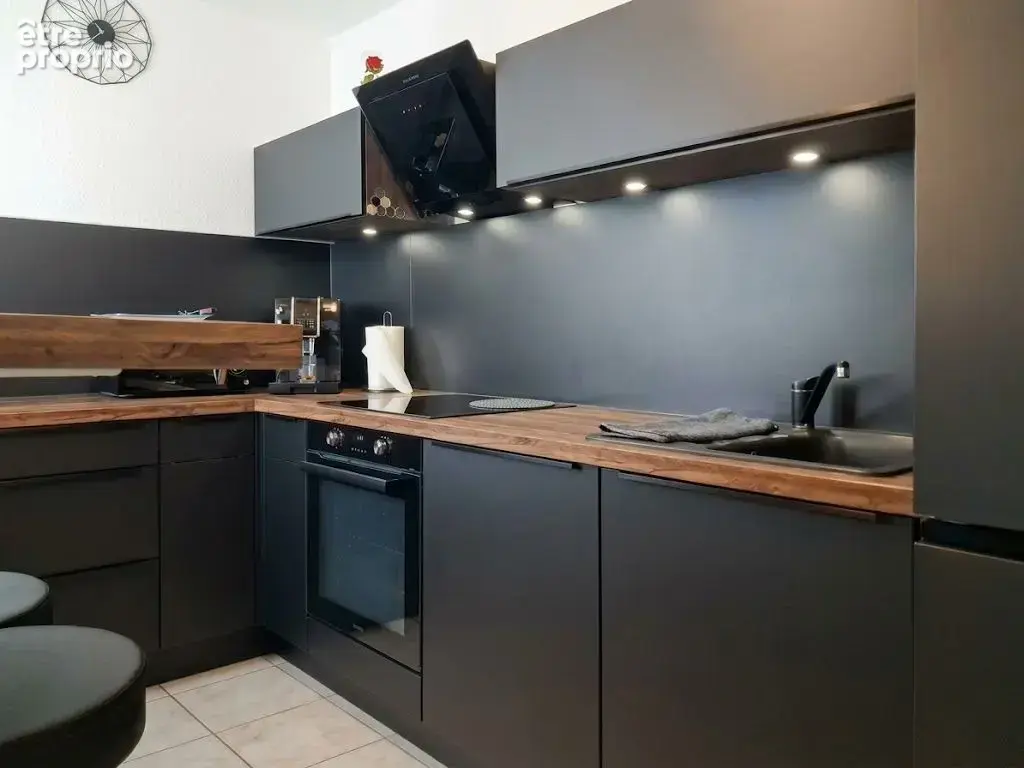 Vente maison à Marseillan avec jardinet, garage et parking en résidence sécurisée - photo 5