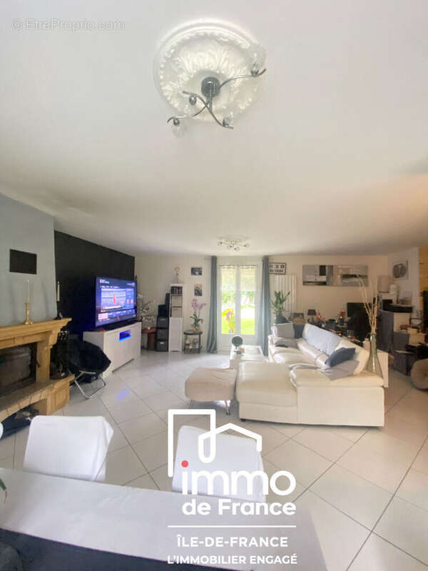Maison Belhomert Guehouville 6 pièce(s) 144.87 m2 - photo 9