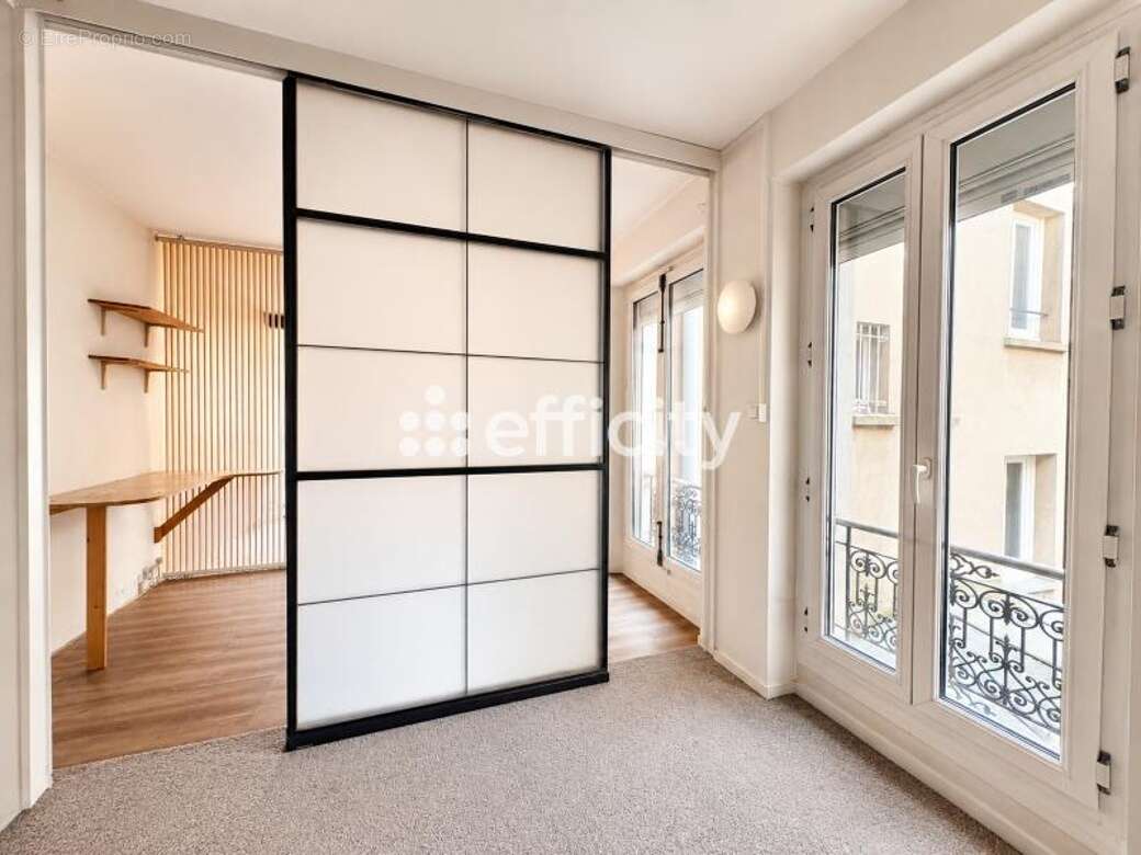 Appartement à CLICHY