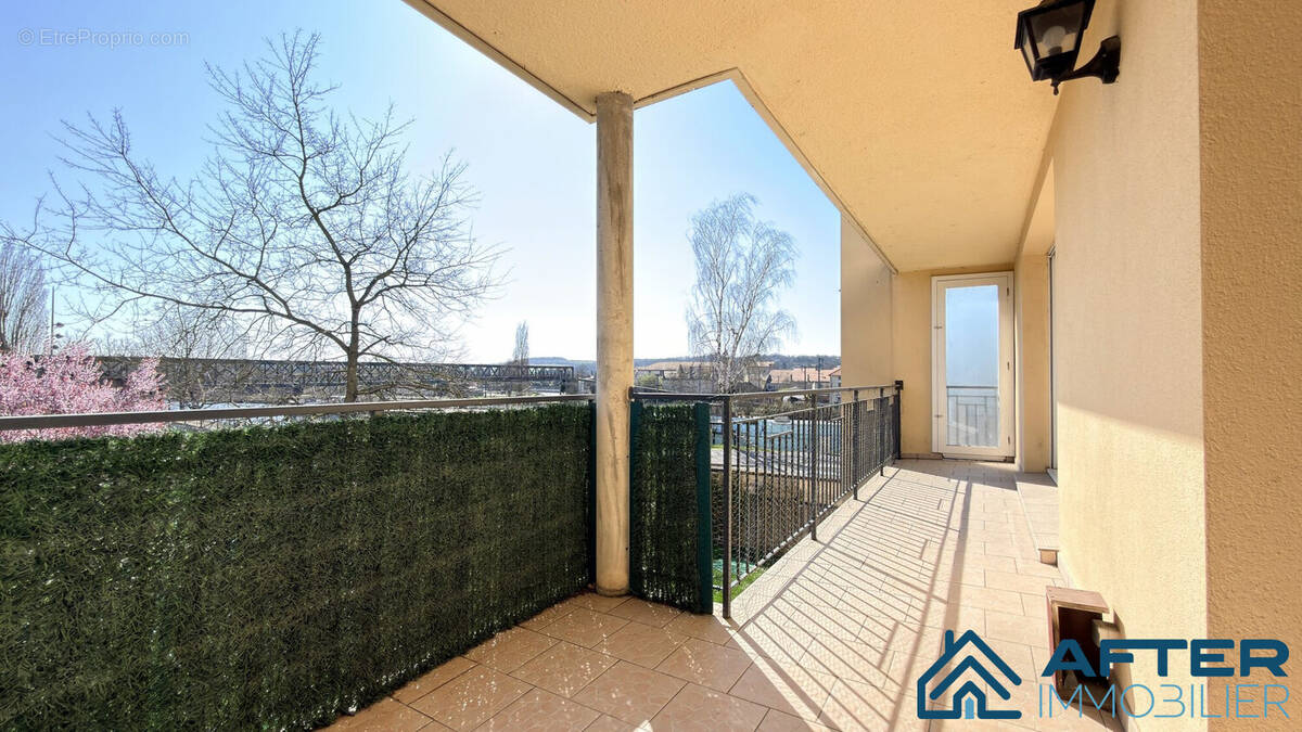 Appartement à VARANGEVILLE