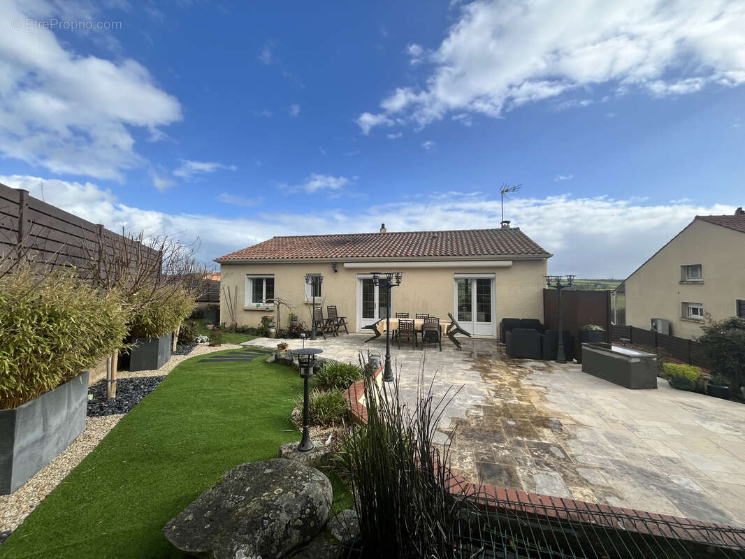 Maison à TREMENTINES