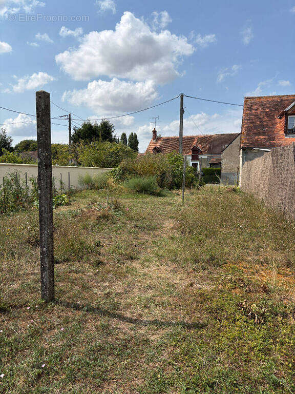 Terrain à MARON
