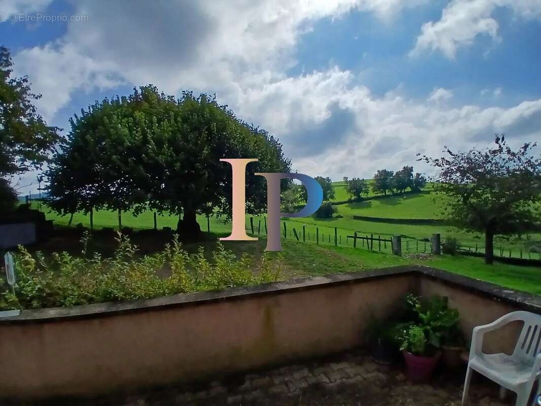 Maison à CHAUFFAILLES