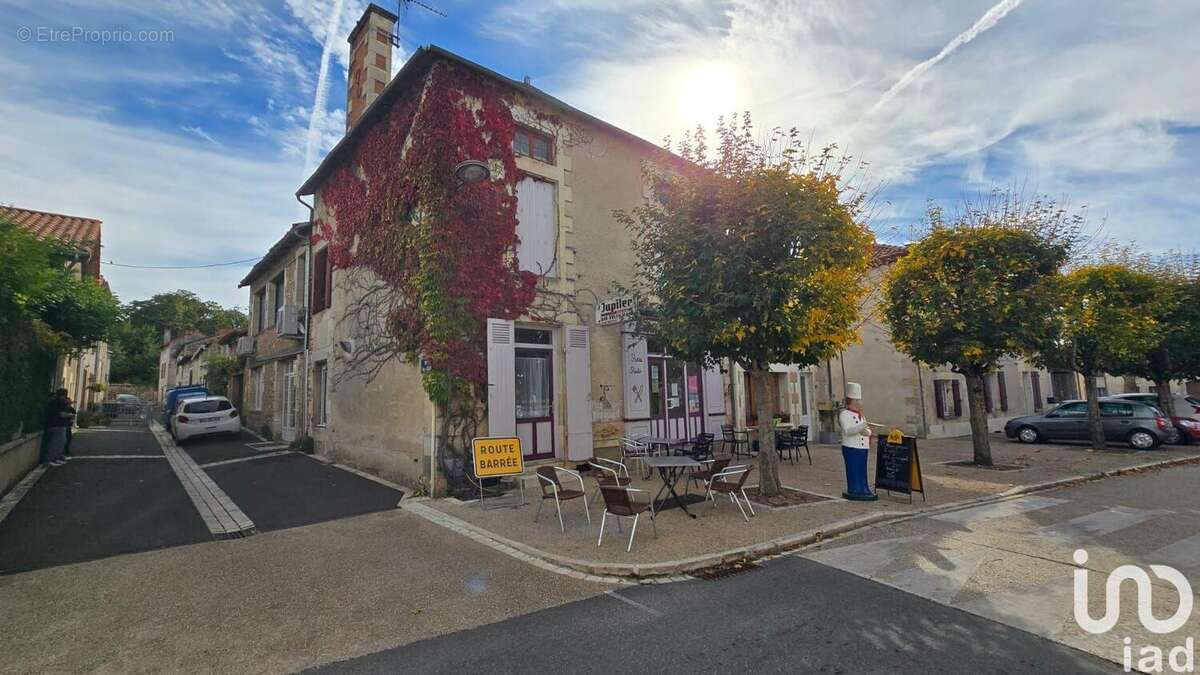 Photo 2 - Commerce à BOURESSE