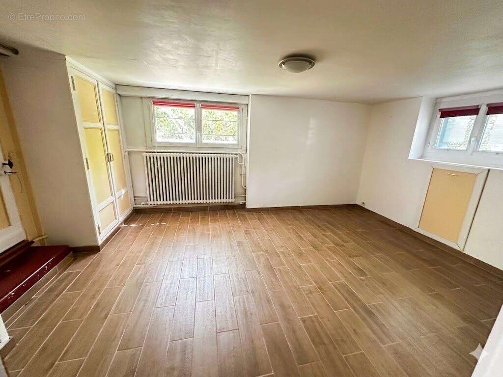 Maison à VILLEMOMBLE