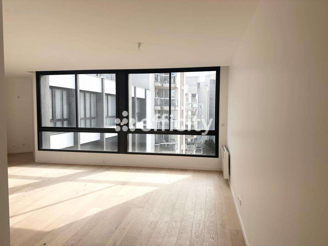 Appartement à LYON-8E