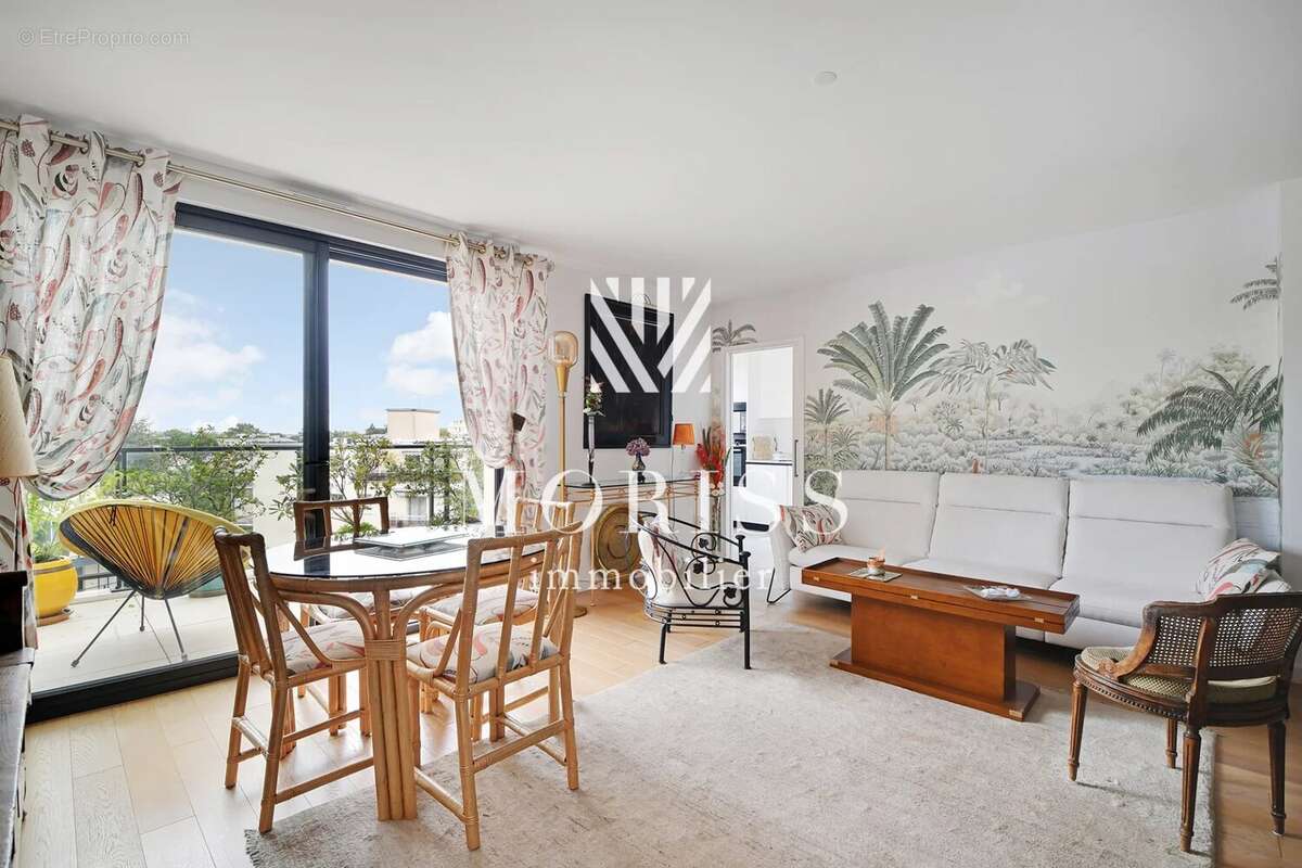 Appartement à SAINT-MAUR-DES-FOSSES