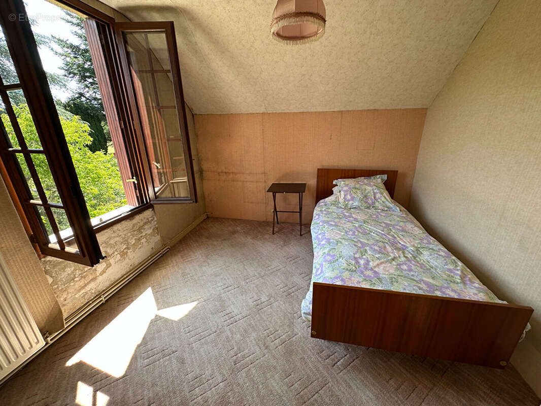 Maison à BELLOU-SUR-HUISNE