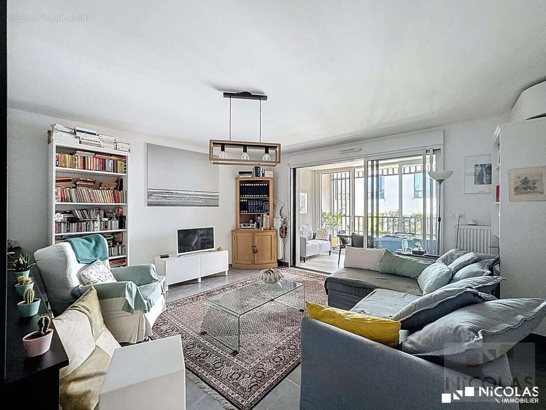 Appartement à BORDEAUX