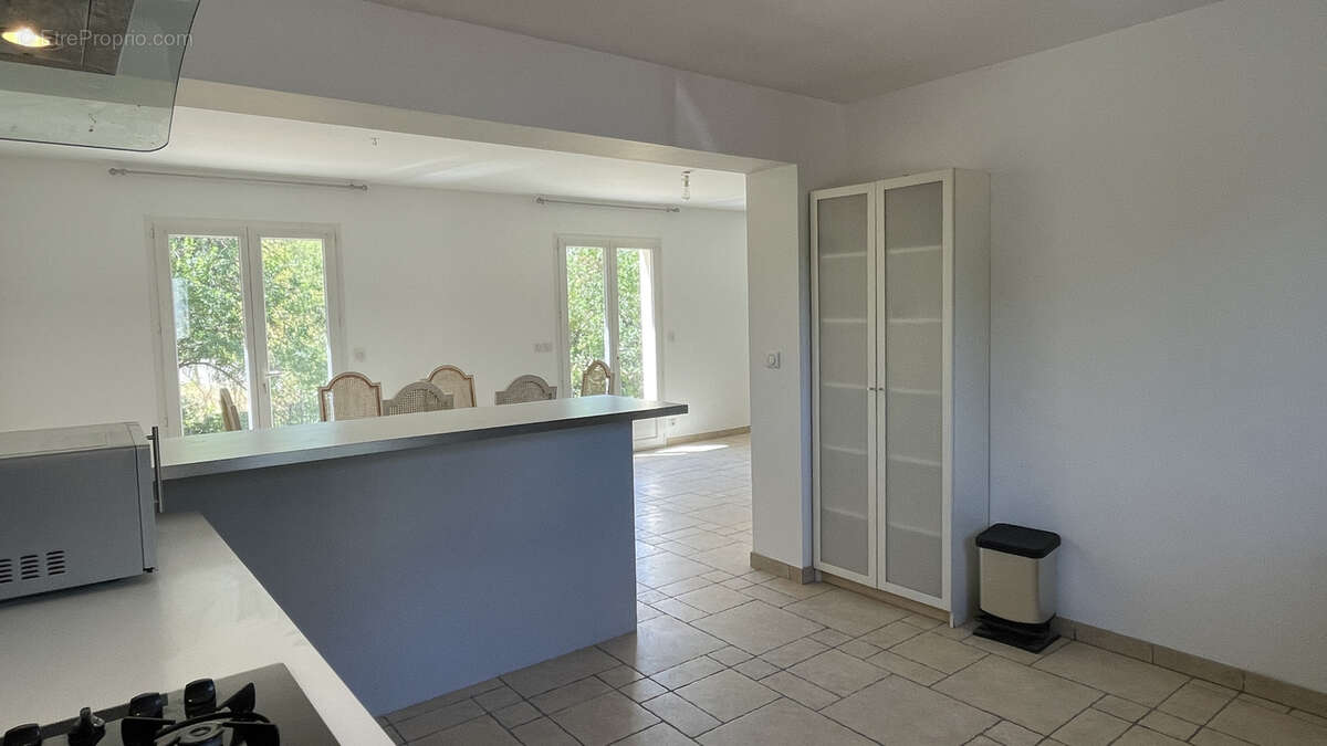 Maison à SAINT-BAUZILLE-DE-PUTOIS