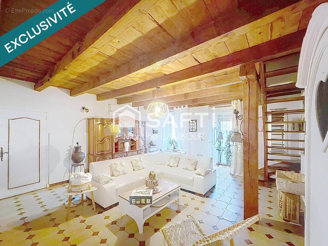 Photo 1 - Maison à BEAURECUEIL