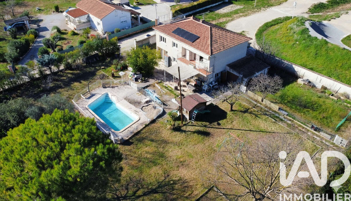 Photo 2 - Maison à LE LUC