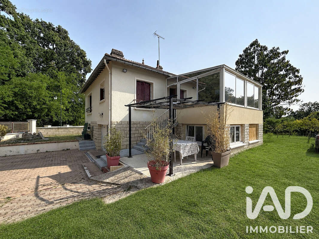 Maison 108 m² à Hery  - photo 2
