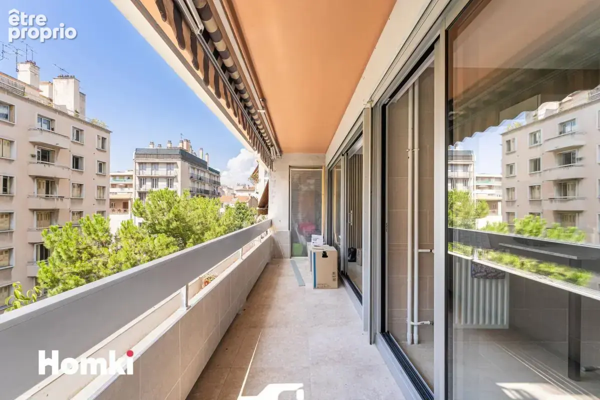 Appartement T3 de 72 m² à Marseille 13004, Boulevard de la Fédération - photo 10