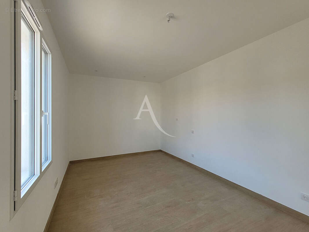 Maison à SAINT-XANDRE