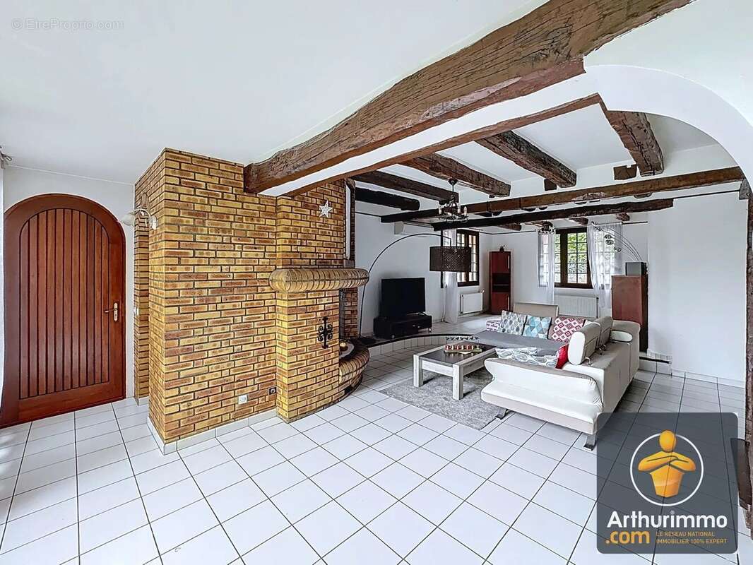 Maison à LIMEIL-BREVANNES