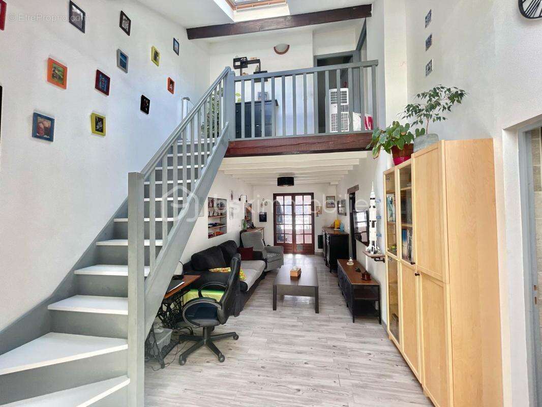 Maison à PIERREFITTE-SUR-SEINE