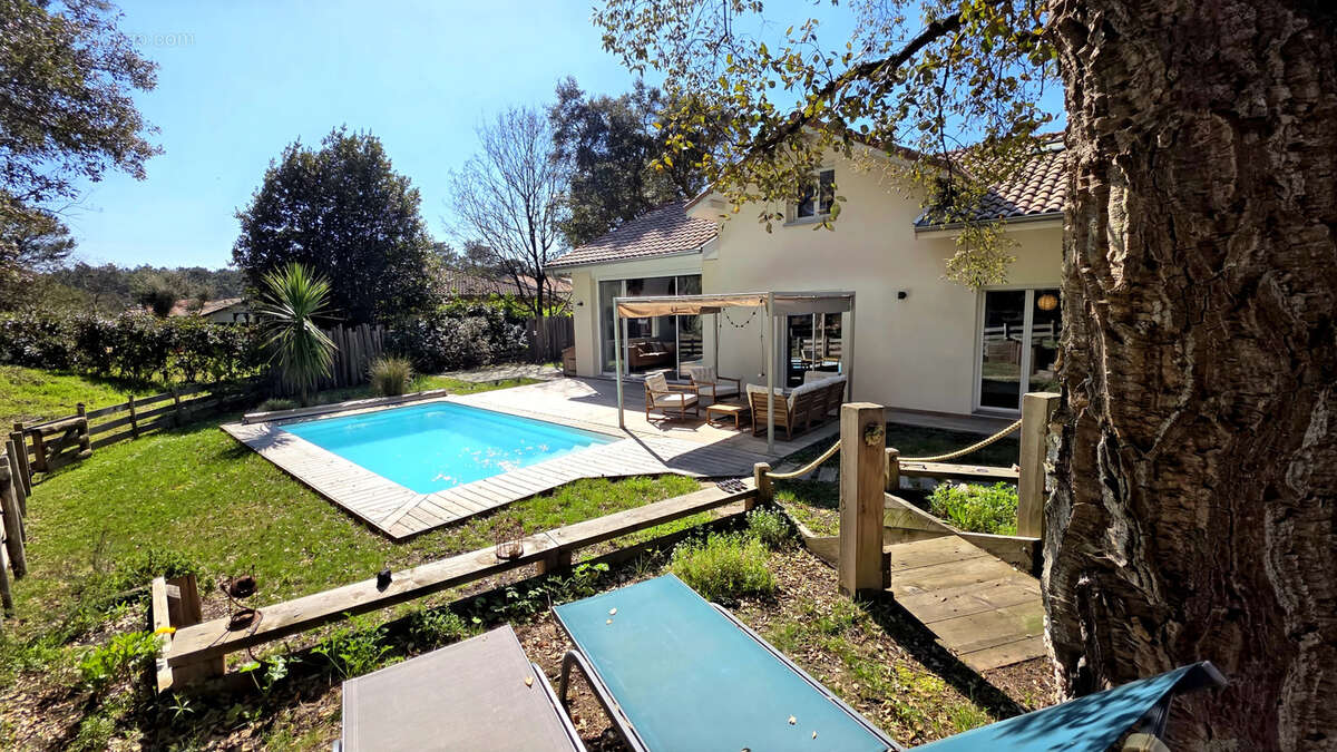 Maison à VIEUX-BOUCAU-LES-BAINS