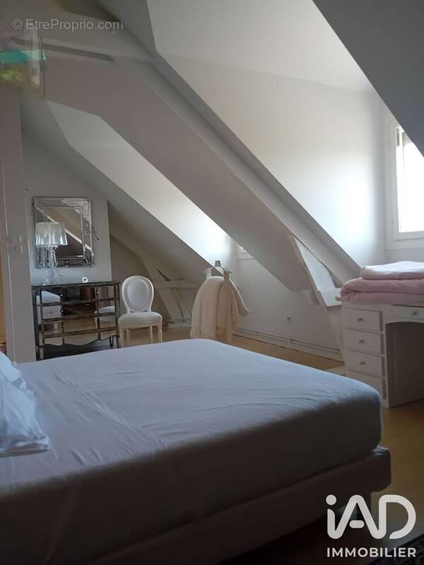 Maison 233 m² à Monteils  - photo 9