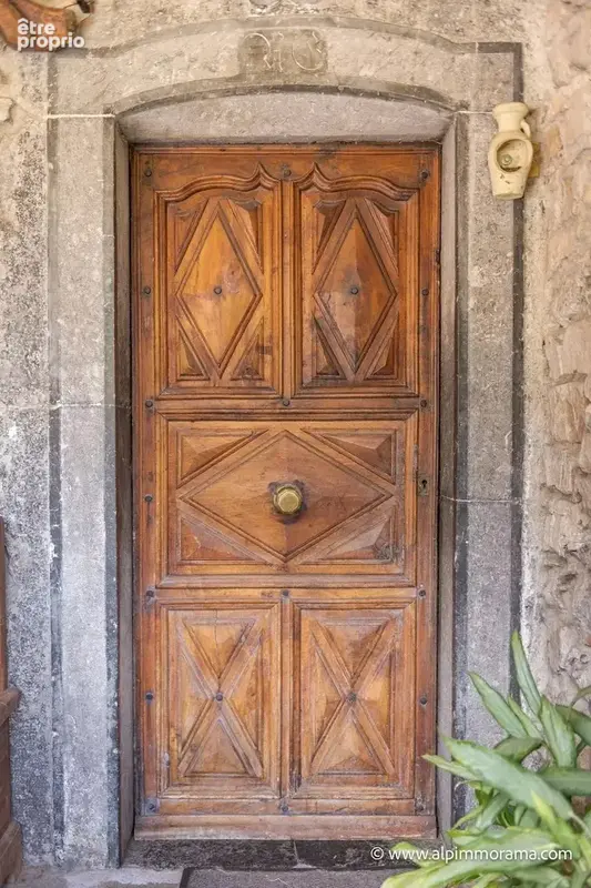 Samoëns – Ferme de caractère avec 3 appartements, jardin et grange - photo 4