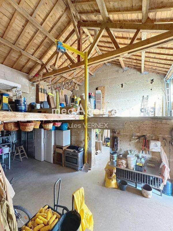 Maison à BEAUREPAIRE