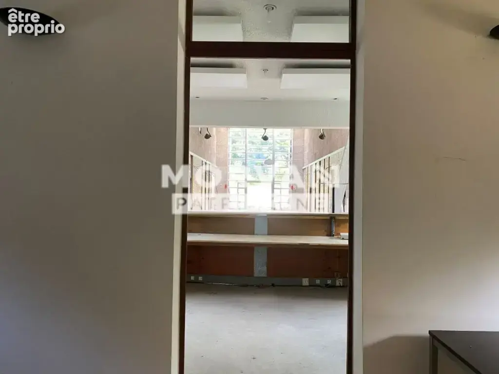 Maison du bazois - batiment sur 2 niveaux 294 m2 - parking et terrain 4017 m2 - photo 19