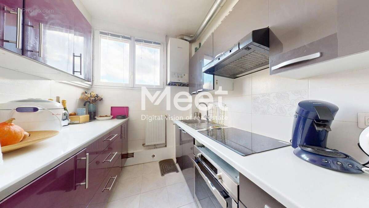Appartement à IVRY-SUR-SEINE