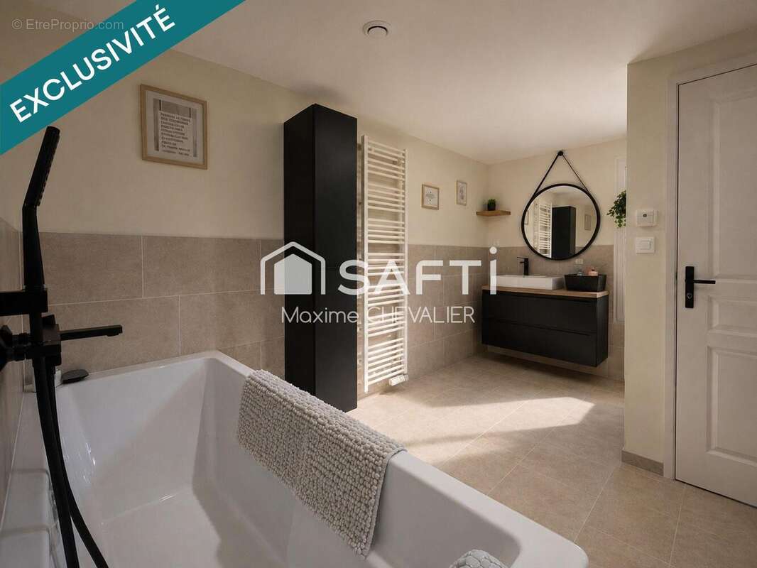 Maison 165 m² à Saint-Chartier  - photo 5