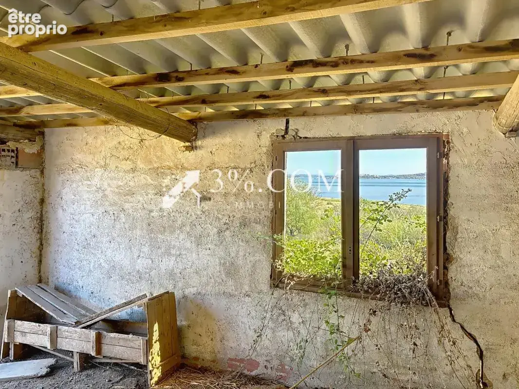 Grande propriété à rénover vue exceptionnelle sur l'étang, l - photo 18
