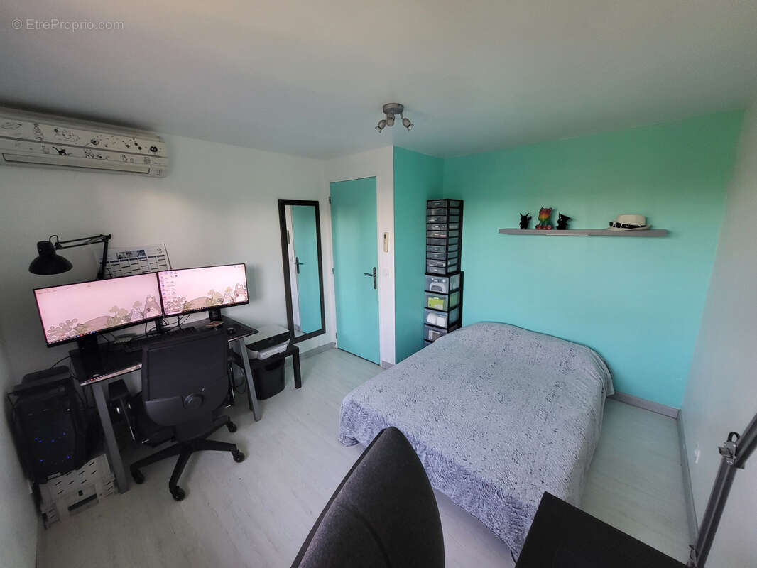 Maison à VILLETHIERRY