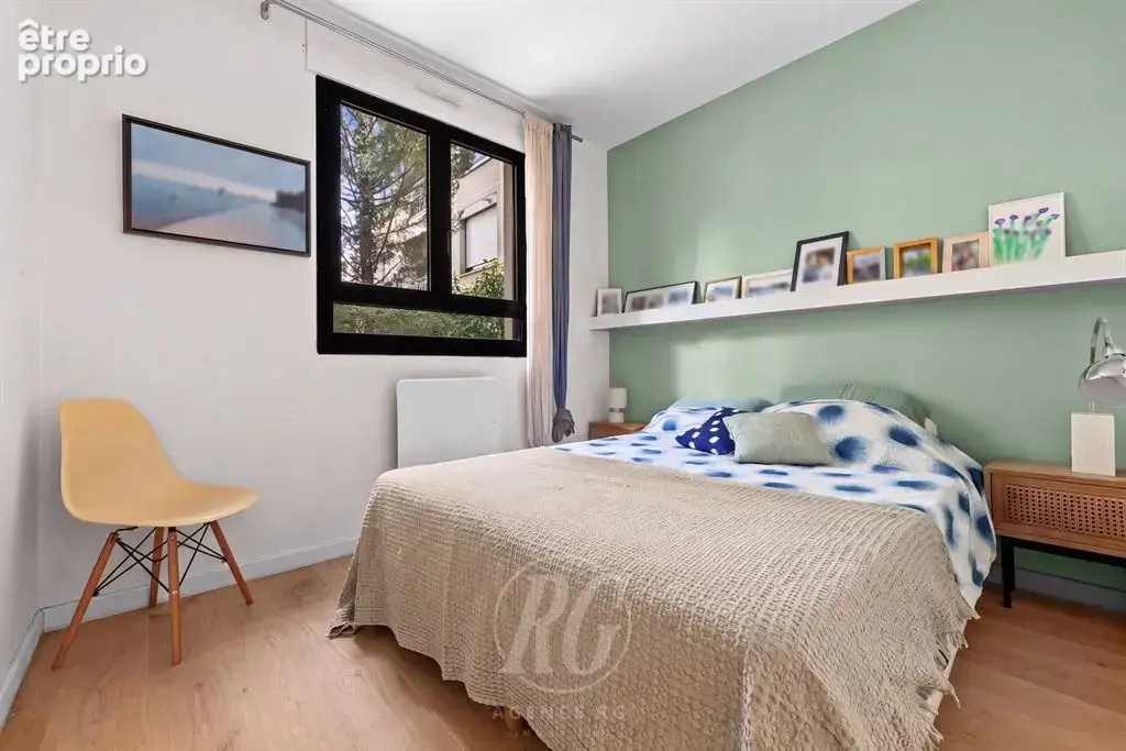 Bel appartement de 93 m² en plein cœur de Garches – Emplacement N°1. - photo 5