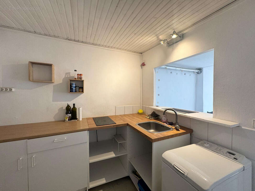 Appartement à MARSEILLE-2E