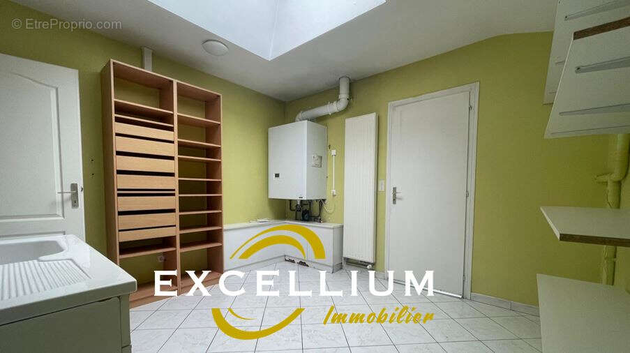 Maison à SATHONAY-CAMP