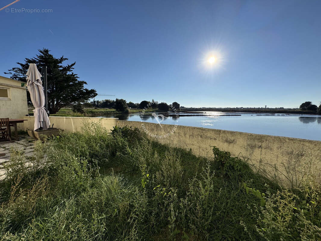 Maison à LE POULIGUEN