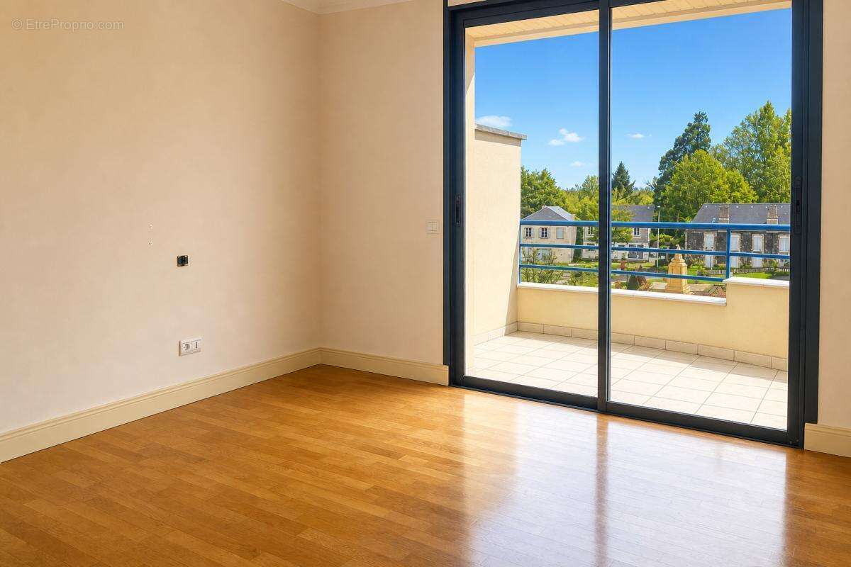 Appartement d'exception avec vue sur la Vézère - Centre-ville de Terrasson-Lavilledieu (24120) 5 pièce(s) 116 m2 - photo 15